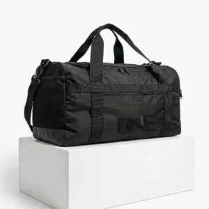 SLEEK DUFFLE BAG